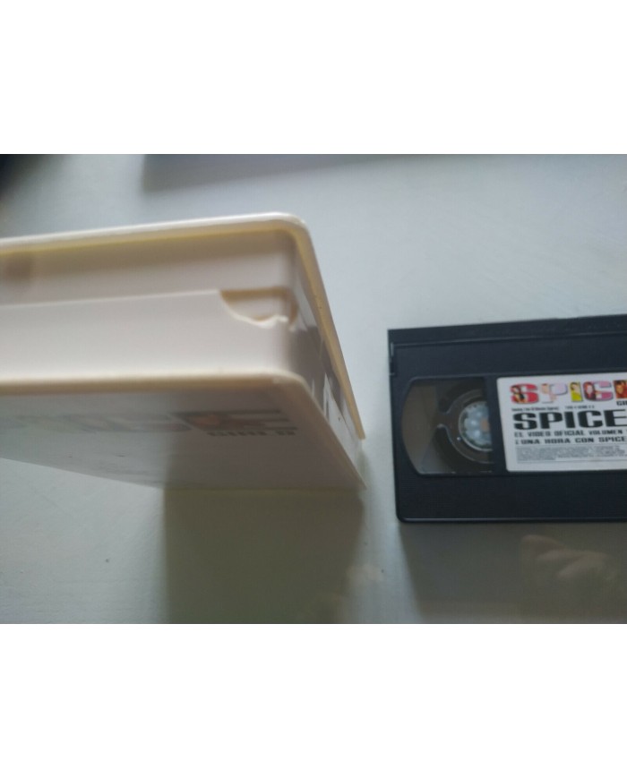 SPICE GIRLS ! UNA HORA CON SPICE ? VHS CINTA ENGLISH SUBTITULOS 1997 Espa?ol 4T