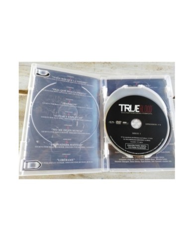 TRUE BLOOD SEGUNDA TEMPORADA 2 COMPLETA - 5 DVD + EXTRAS ESPA?OL ENGLISH - AM TRUE BLOOD SEGUNDA TEMPORADA 2 COMPLETA - 5 DVD + EXTRAS ESPA?OL ENGLISH - AM