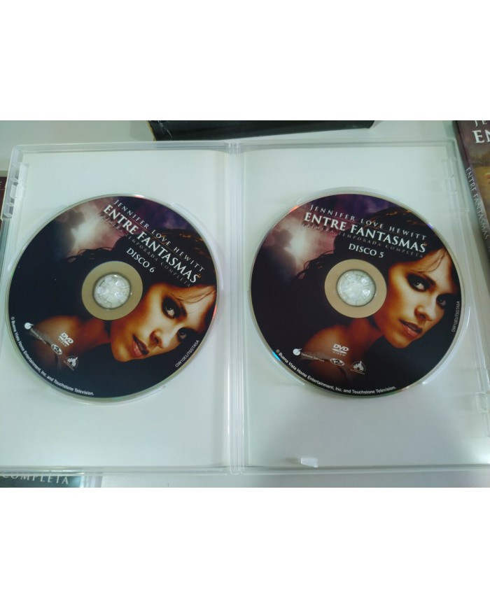 Entre Fantasmas Primera Temporada 1 Completa - 6 x DVD Espa?ol Ingles - 3T