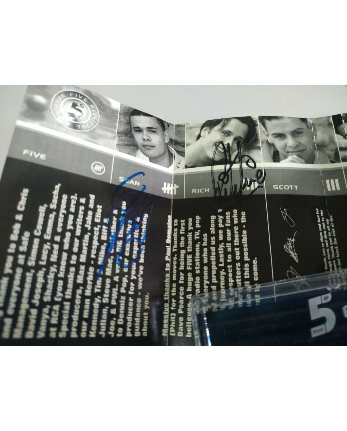 Five 5 RCA Firmado a mano por los miembros del grupo - Cinta Tape Cassette - 3T