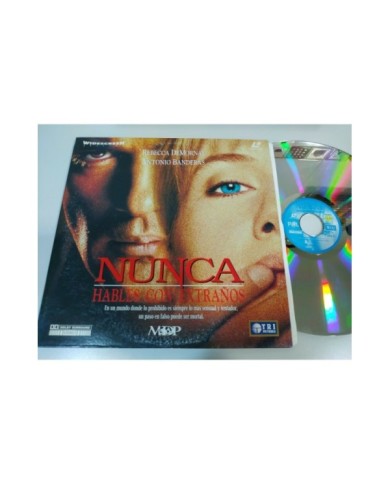 Nunca Hables con Extra?os Antonio Banderas Rebecca Demornay Laserdisc LD ESPA?OL Nunca Hables con Extra?os Antonio Banderas Rebecca Demornay Laserdisc LD ESPA?OL