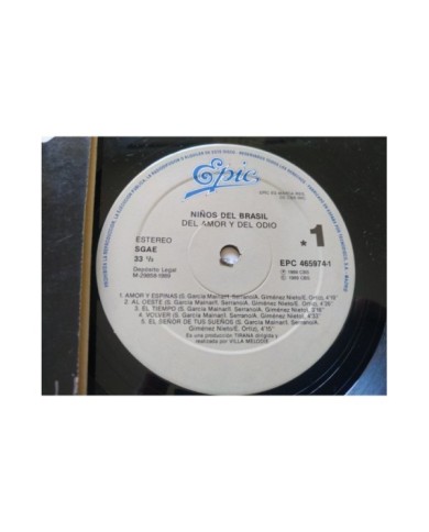 Ni?os del Brasil Del Amor y Del Odio 1989 Epic EPC 465974 - LP Vinilo 12" VG/VG Ni?os del Brasil Del Amor y Del Odio 1989 Epic EPC 465974 - LP Vinilo 12" VG/VG