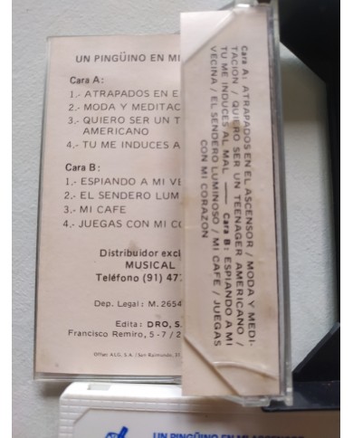 Un Pinguino En Mi Ascensor Exitos DRO 1989 Pop Español - Cinta Tape Cassette Un Pinguino En Mi Ascensor Exitos DRO 1989 Pop Español - Cinta Tape Cassette