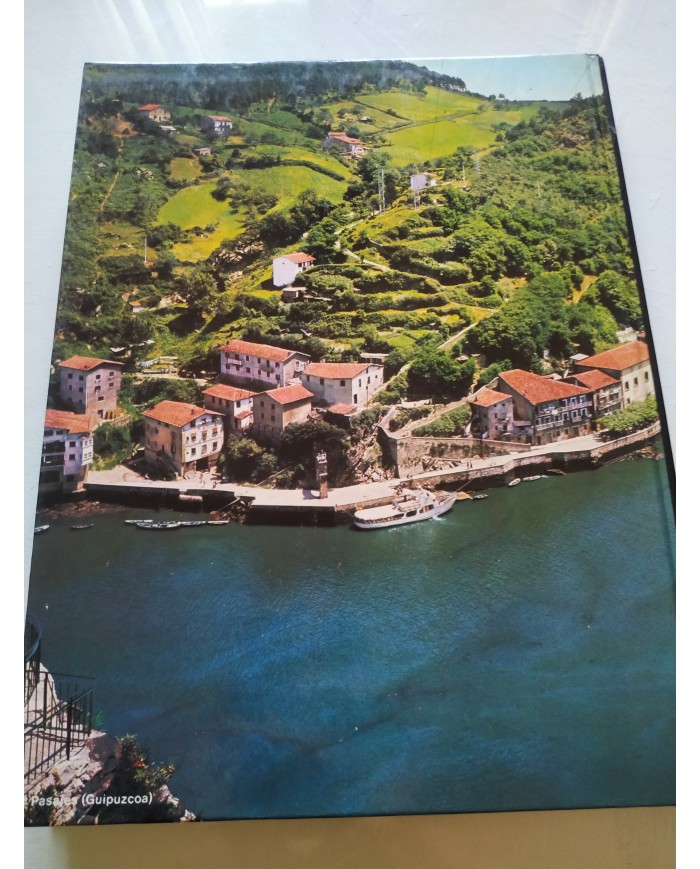 España en Color Nestor Lujan 1979 Cedag LIBRO Español Am