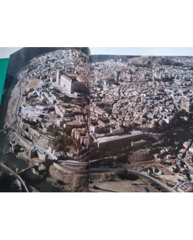 Castilla la Mancha desde el Cielo Ricardo Izquierdo 1996 - LIBRO Español