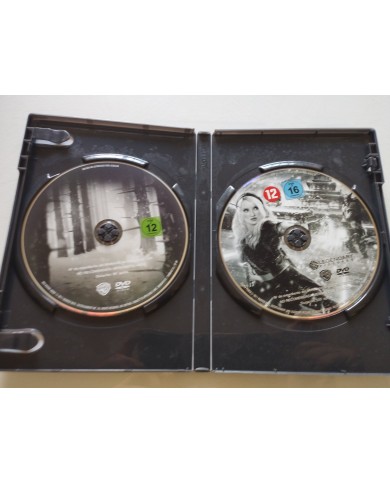 Caperucita Roja + Sucker Punch Gary Oldman - DVD Español Ingles Region 2