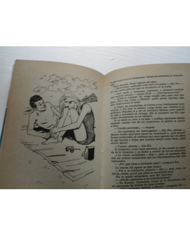 PUCK y Los Contrabandistas Lisbeth Werner 1983 Ediciones Toray - LIBRO Español Am