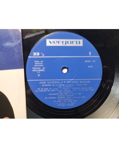 Antonio Machin y Jose Guardiola 1971 Vergara 85431N - LP 12" Vinilo VG/VG Antonio Machin y Jose Guardiola 1971 Vergara 85431N - LP 12" Vinilo VG/VG