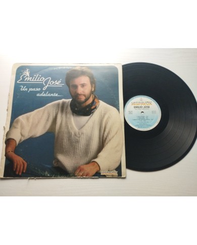 Emilio Jose Un Paso Adelante 1983 Hispavox 160019 - LP 12" Vinilo G+/VG Emilio Jose Un Paso Adelante 1983 Hispavox 160019 - LP 12" Vinilo G+/VG