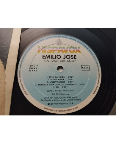 Emilio Jose Un Paso Adelante 1983 Hispavox 160019 - LP 12" Vinilo G+/VG Emilio Jose Un Paso Adelante 1983 Hispavox 160019 - LP 12" Vinilo G+/VG